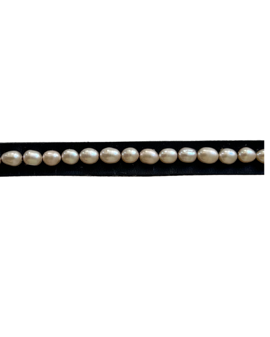 Fresh Water Pearl Hatband (Black)
